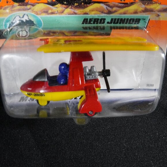 Lot of 5 Vintage Matchbox Cars w Error Upside-down VW Beetle 4 VW Bugs & 1 Plane - Picture 7 of 14